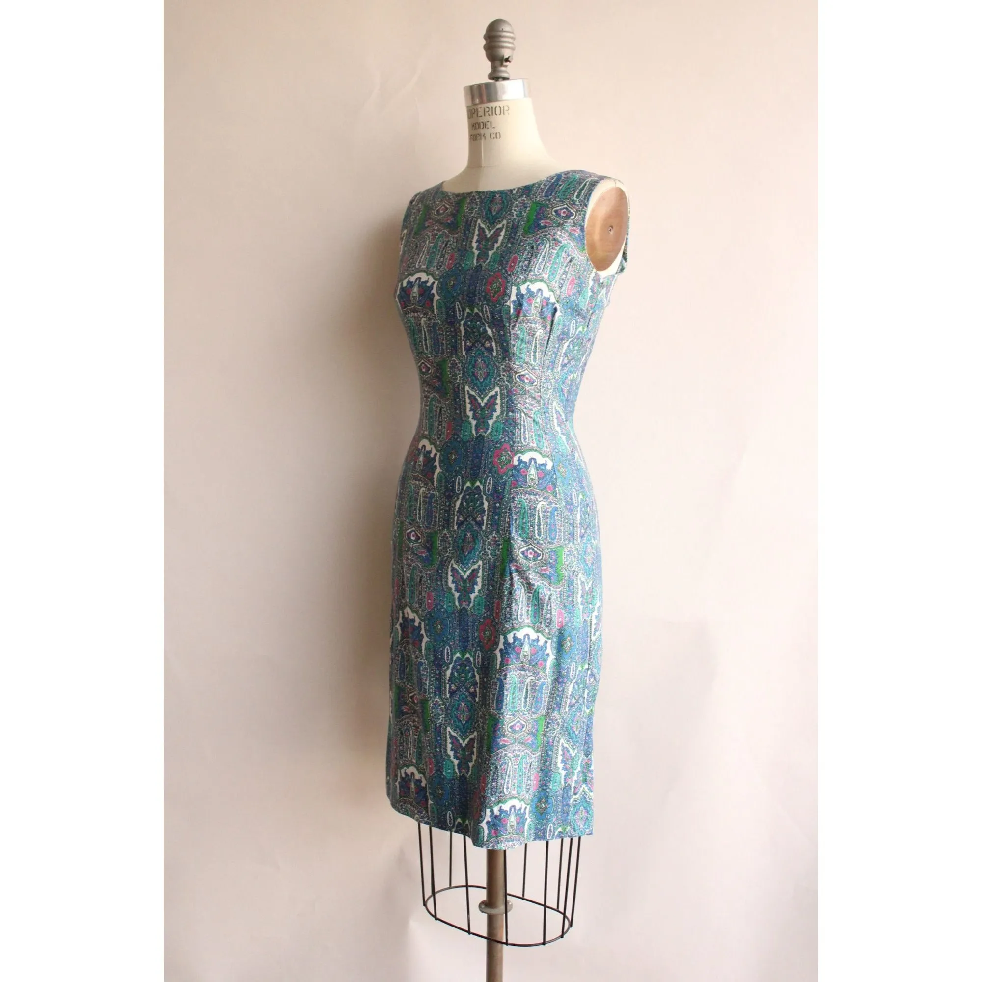 Vintage 1950s Wiggle Dress in a Blue Paisley Print