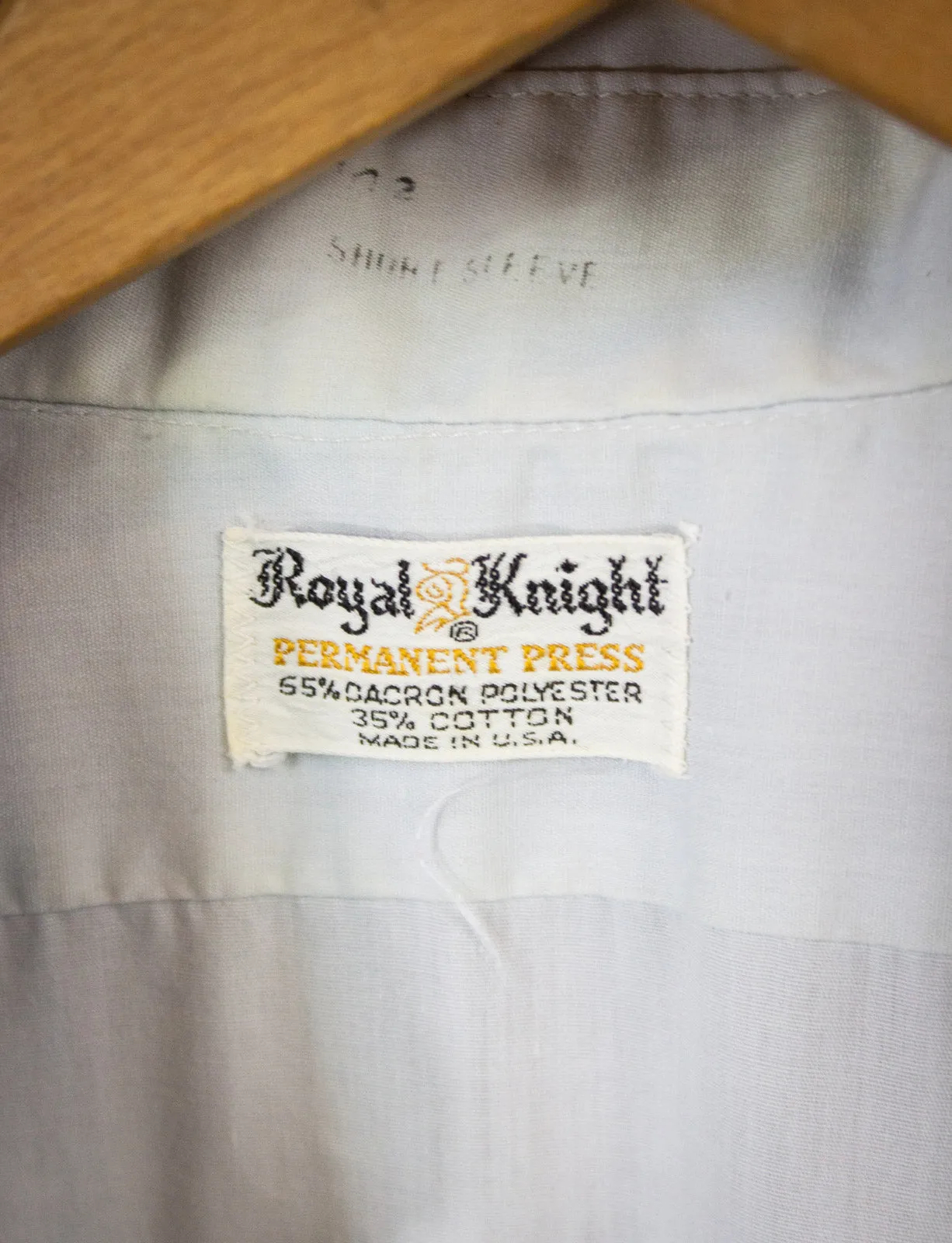 Vintage Royal Knight Light Gray Button Up Shirt 70s Medium